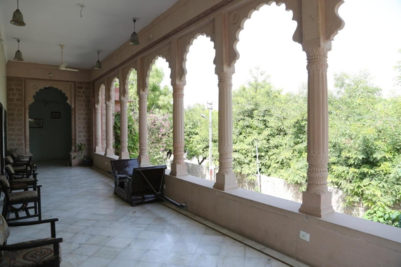 Hotel Karan Villas Kota  Ngoại thất bức ảnh
