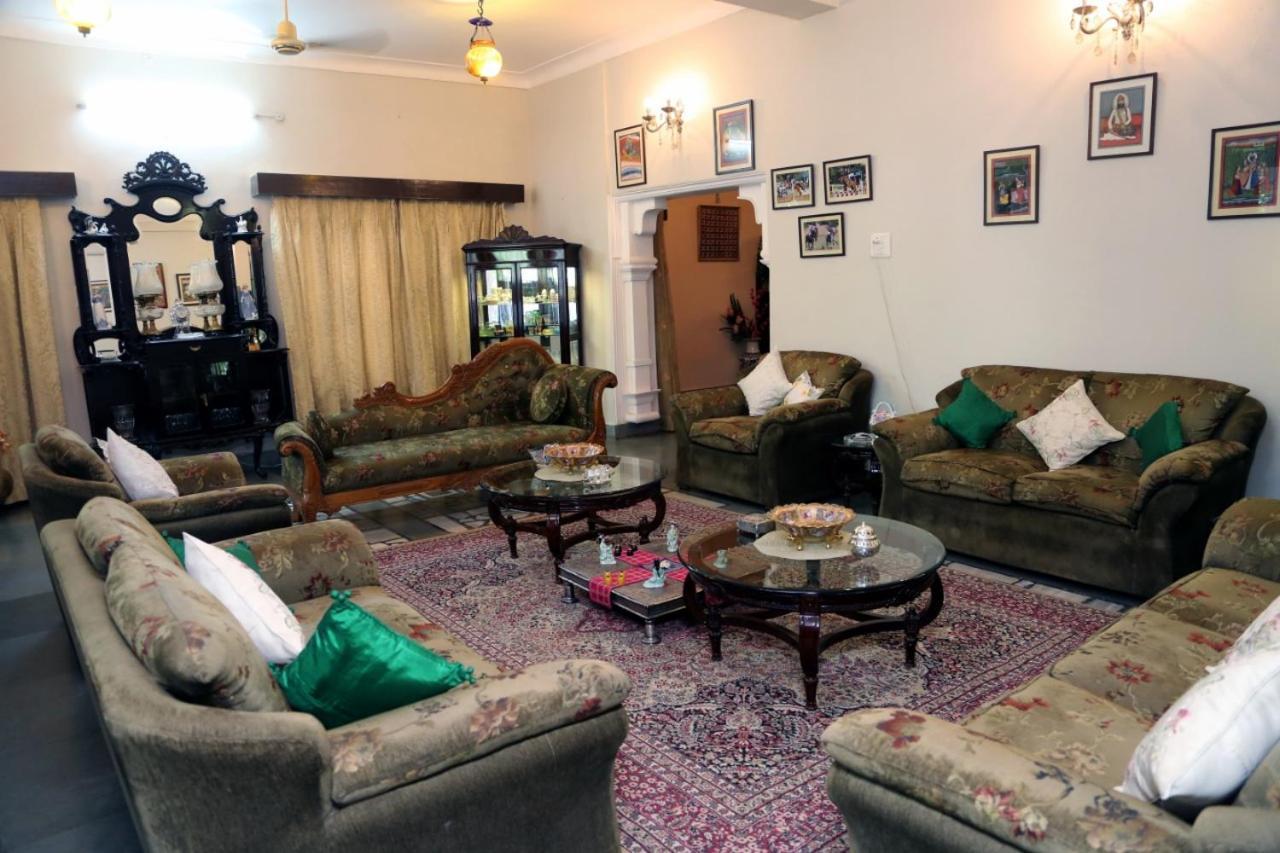 Hotel Karan Villas Kota  Ngoại thất bức ảnh